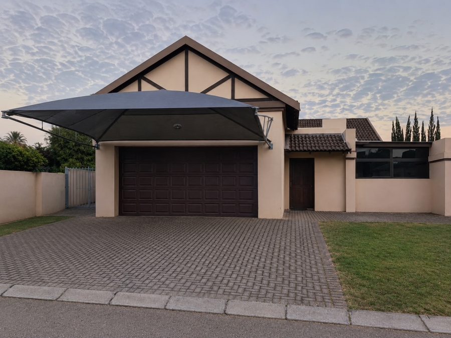 3 Bedroom Property for Sale in Waterval East North West
